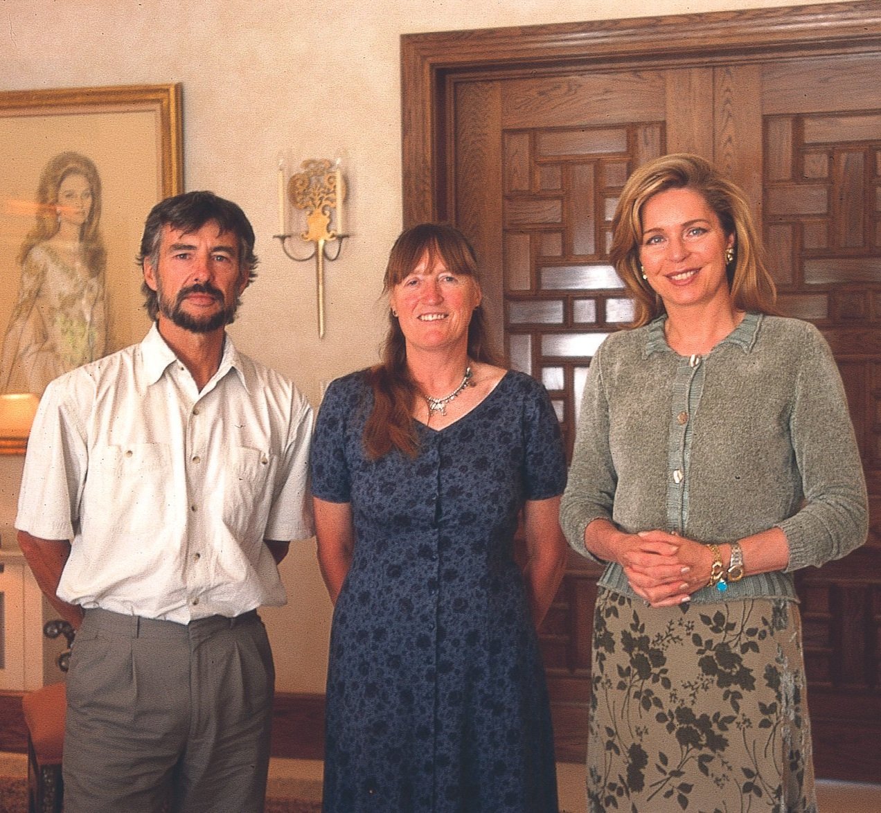 Queen Noor with Tony Howard and Di Taylor