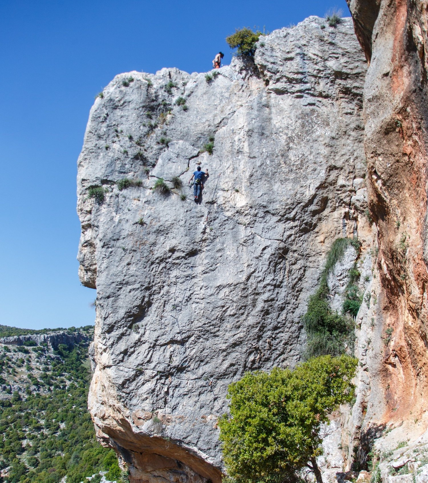 Discover Climbing Locations
